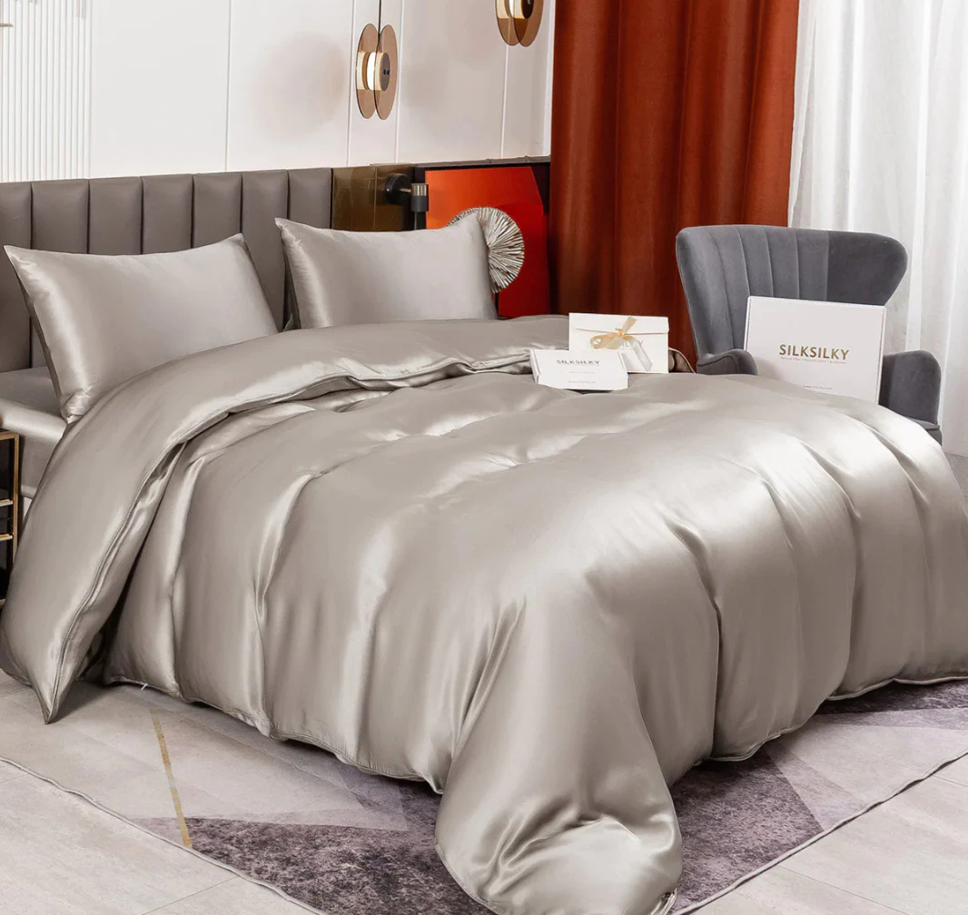 Juego de Seda De 4 Piezas: Sábana Encimera + Sábana Bajera + 2x Fundas De Almohada